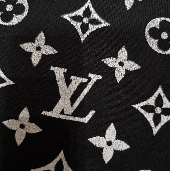 ✨️Authentic Louis Vuitton Black Gradient T-Shirt - Picture 4 of 16